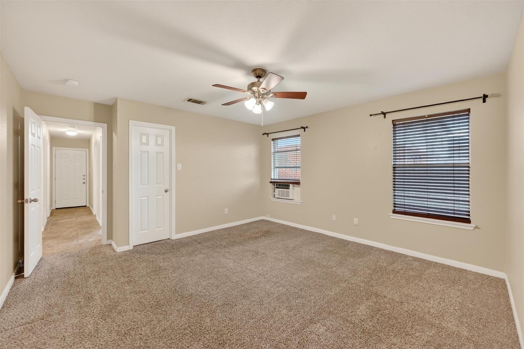 9133 Sun Haven Way - Photo 16