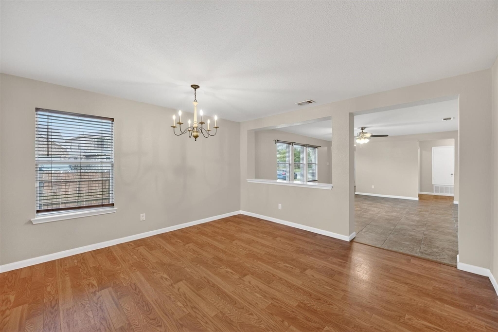 9133 Sun Haven Way - Photo 5