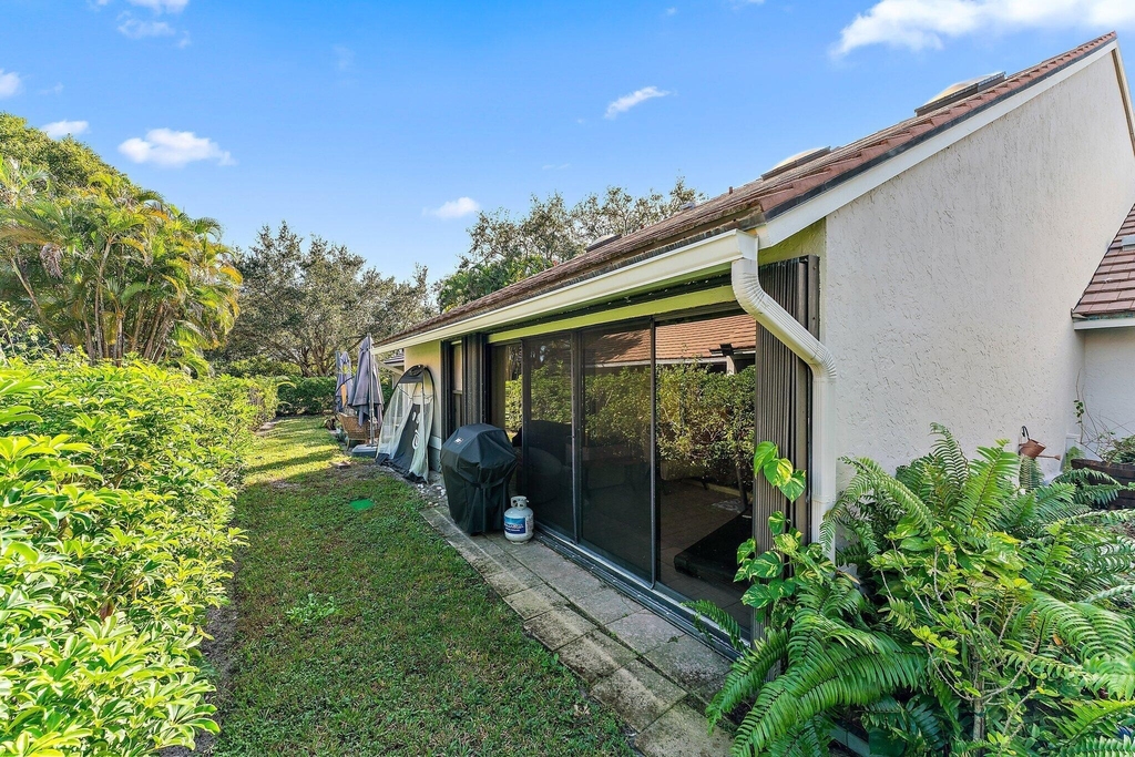 801 Kintyre Court - Photo 21