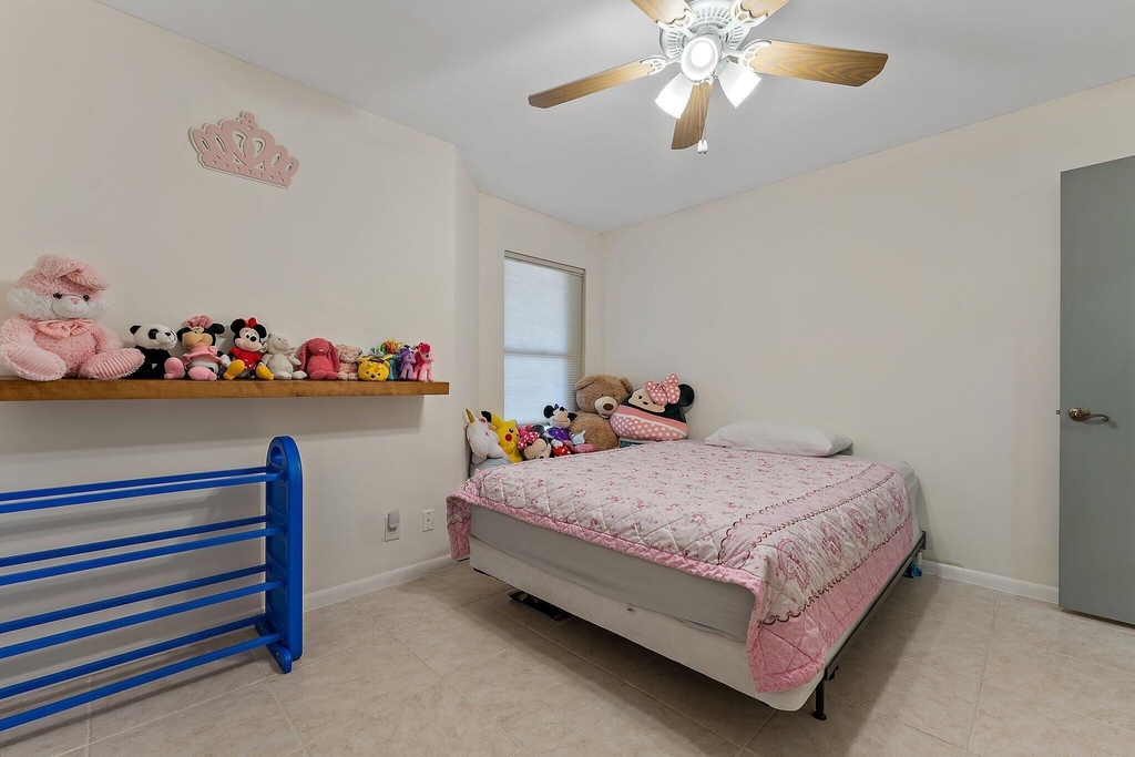 801 Kintyre Court - Photo 10