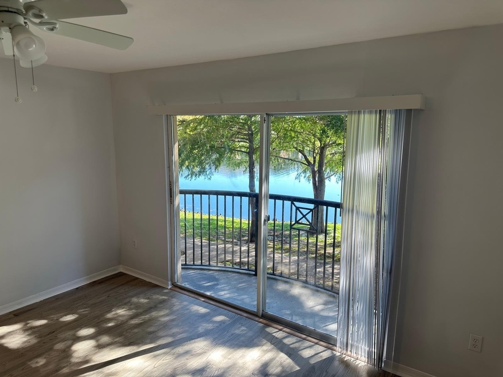4179 N Haverhill Road - Photo 5