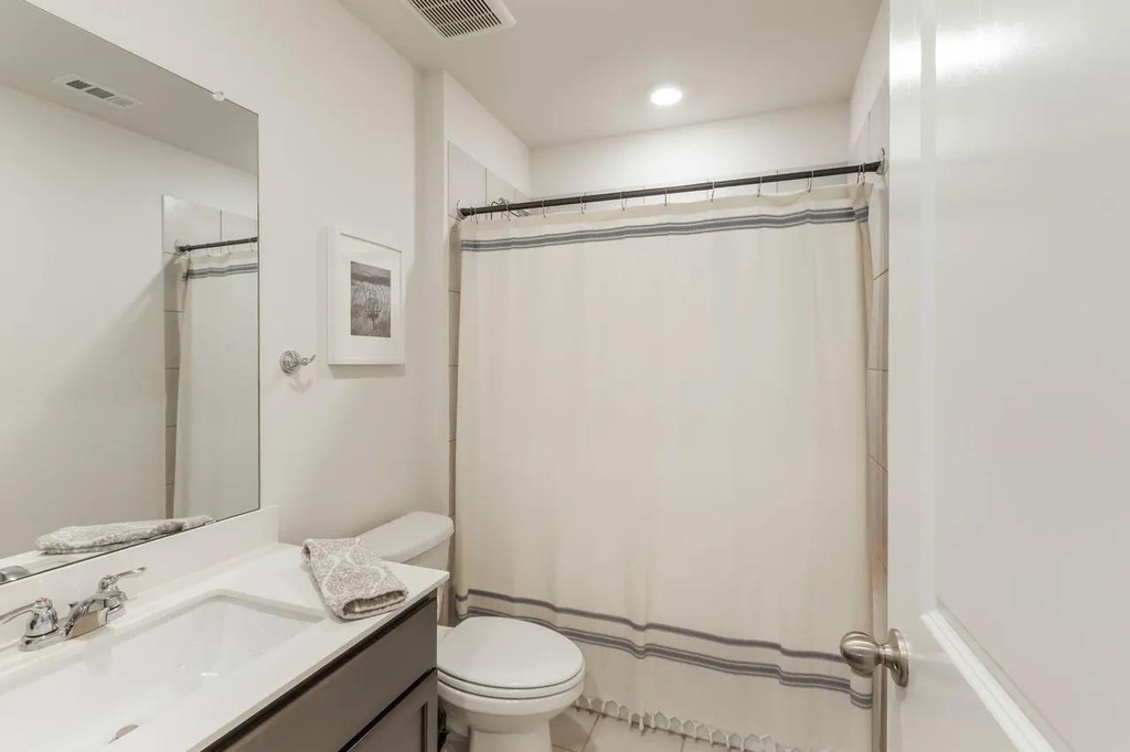 2952 Goodrich Street - Photo 16