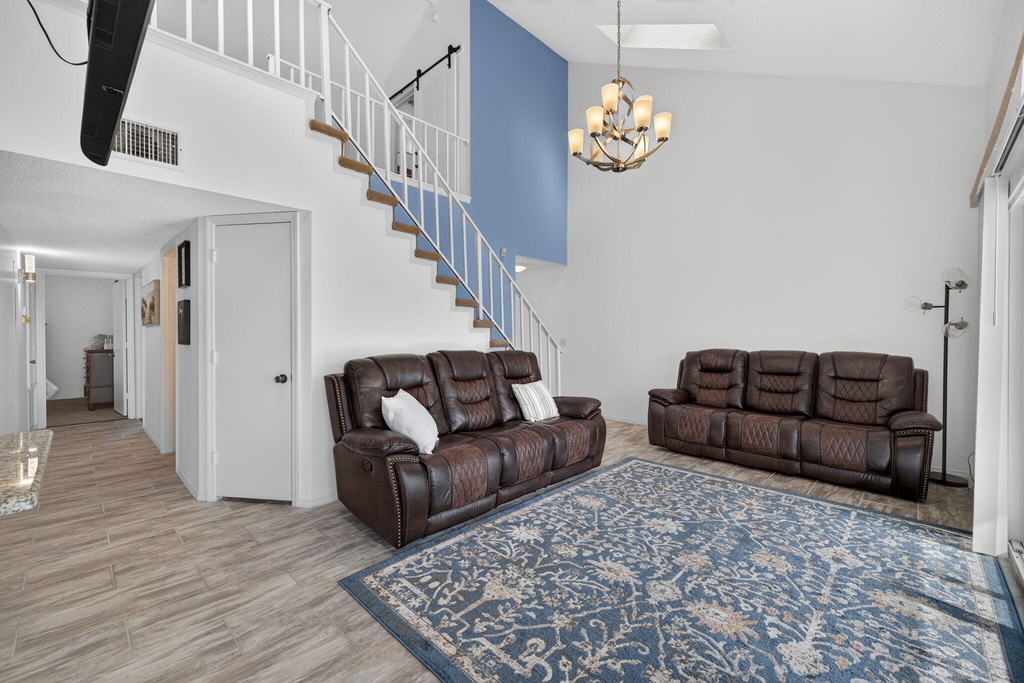 1975 Westminster Circle - Photo 4