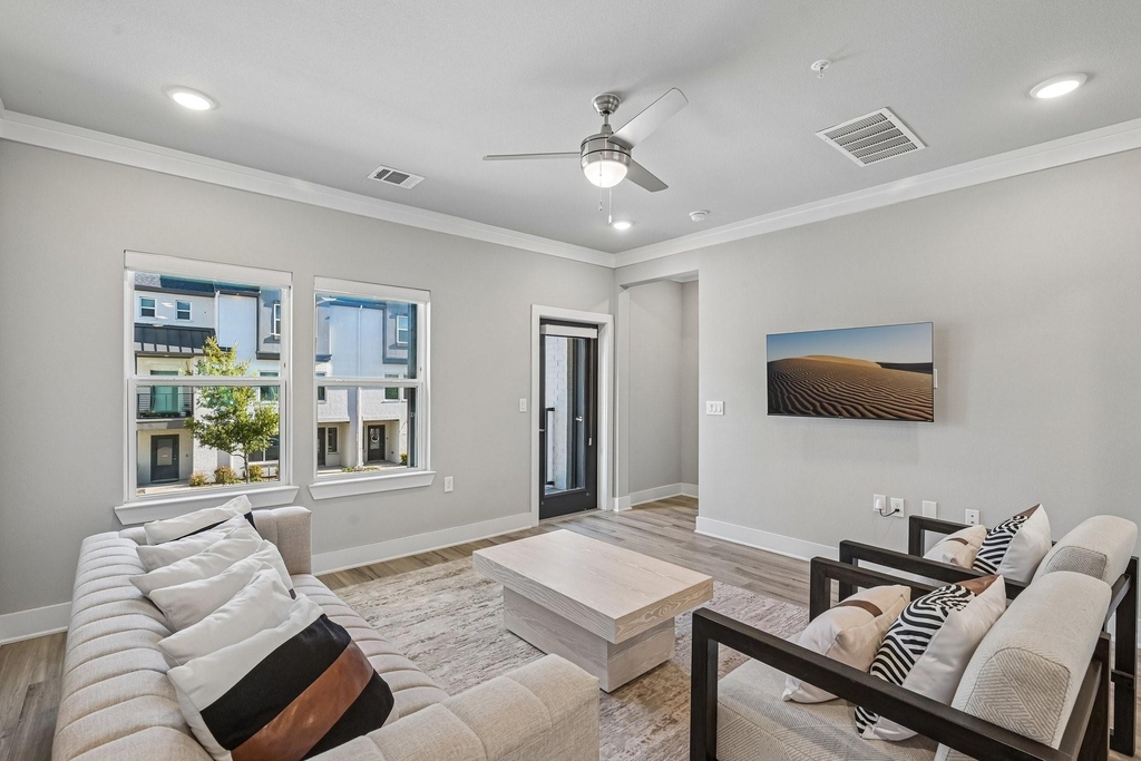 3304 Norris Street - Photo 6