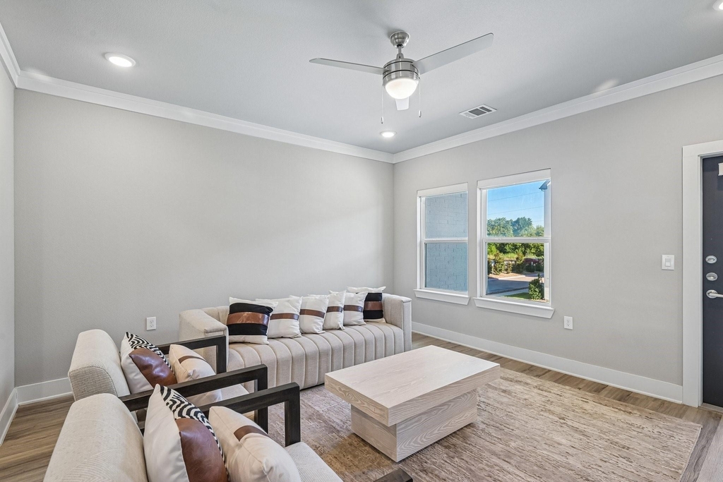 3304 Norris Street - Photo 9