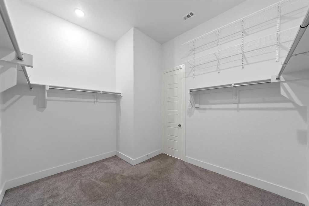 2025 St Andrews Drive - Photo 13