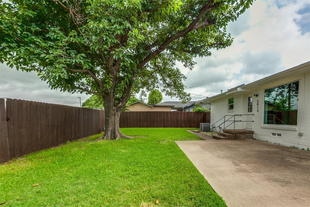 2413 Patricia Lane - Photo 24