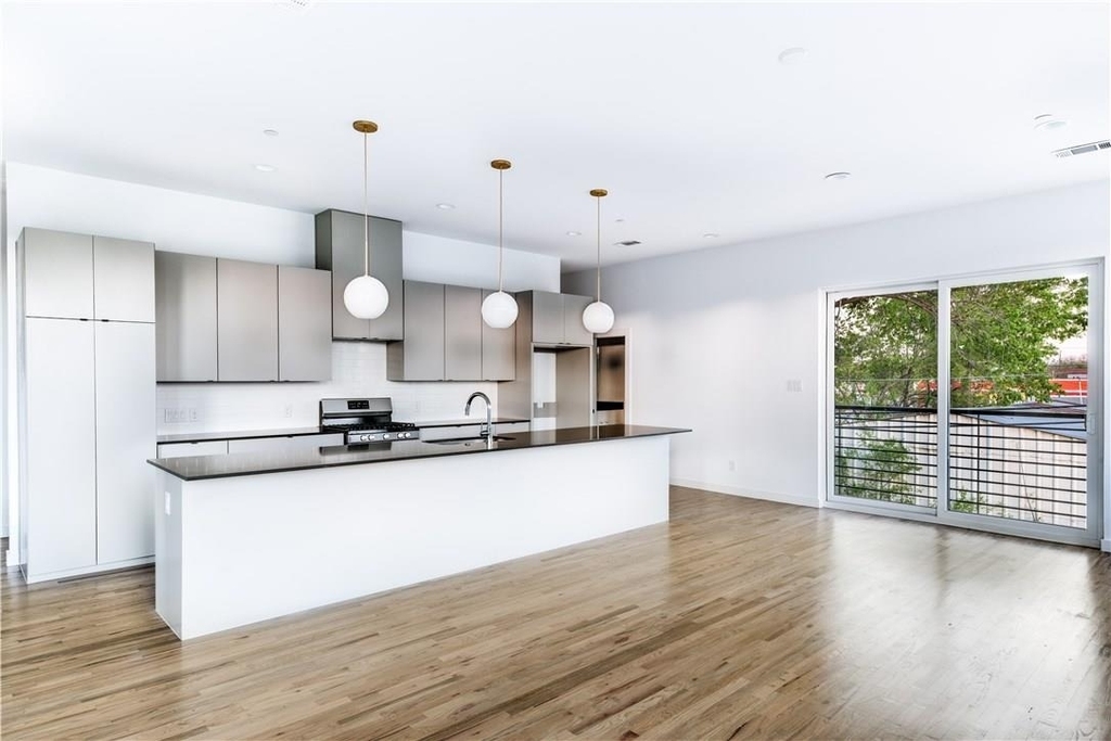 1715 Bennett Avenue - Photo 12