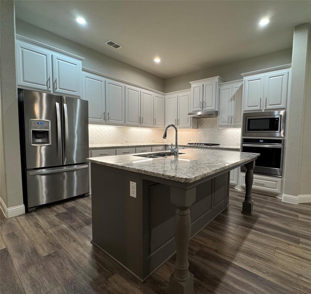 216 Missler Drive - Photo 4