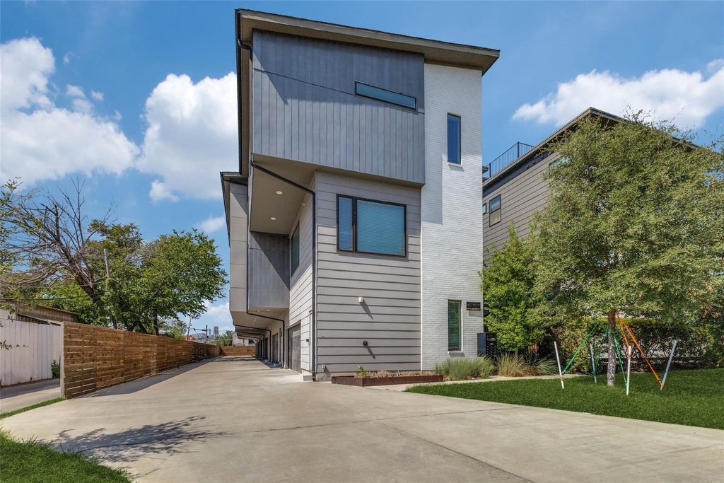 1715 Bennett Avenue - Photo 19