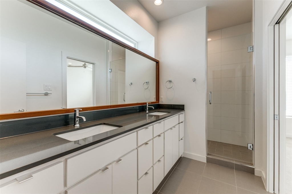 1715 Bennett Avenue - Photo 8