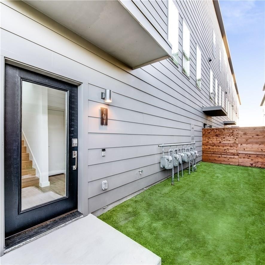 1715 Bennett Avenue - Photo 12