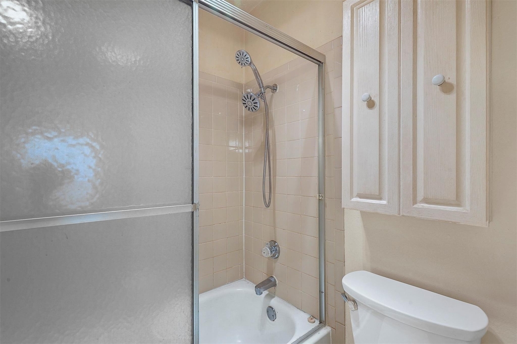 5981 Arapaho Road - Photo 12