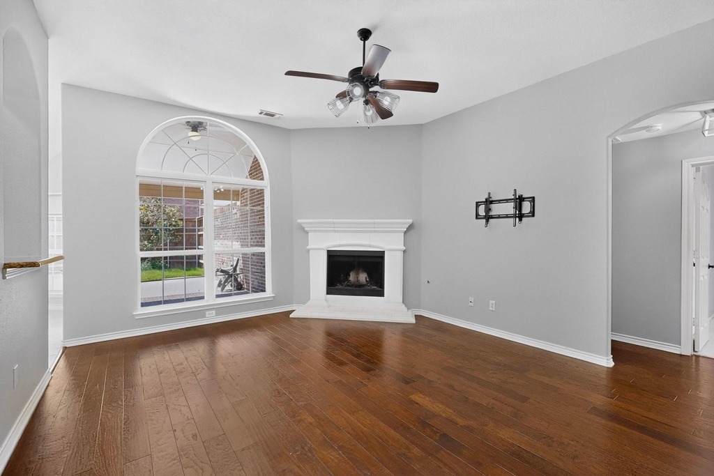 13237 Janet Drive - Photo 9