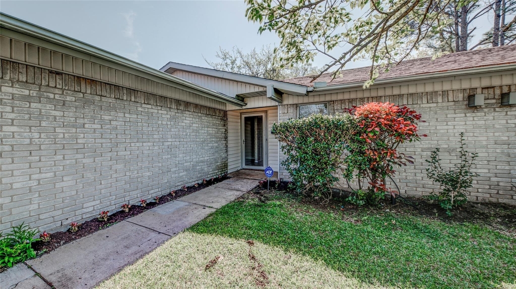 638 Cranbrook Park - Photo 19