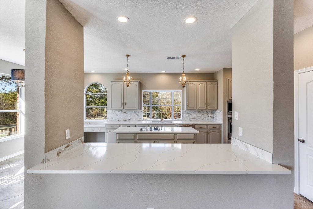2822 Roundrock - Photo 9