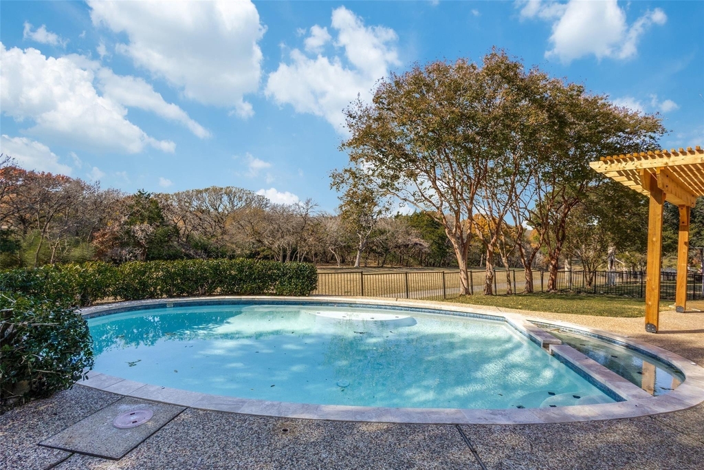 2822 Roundrock - Photo 4
