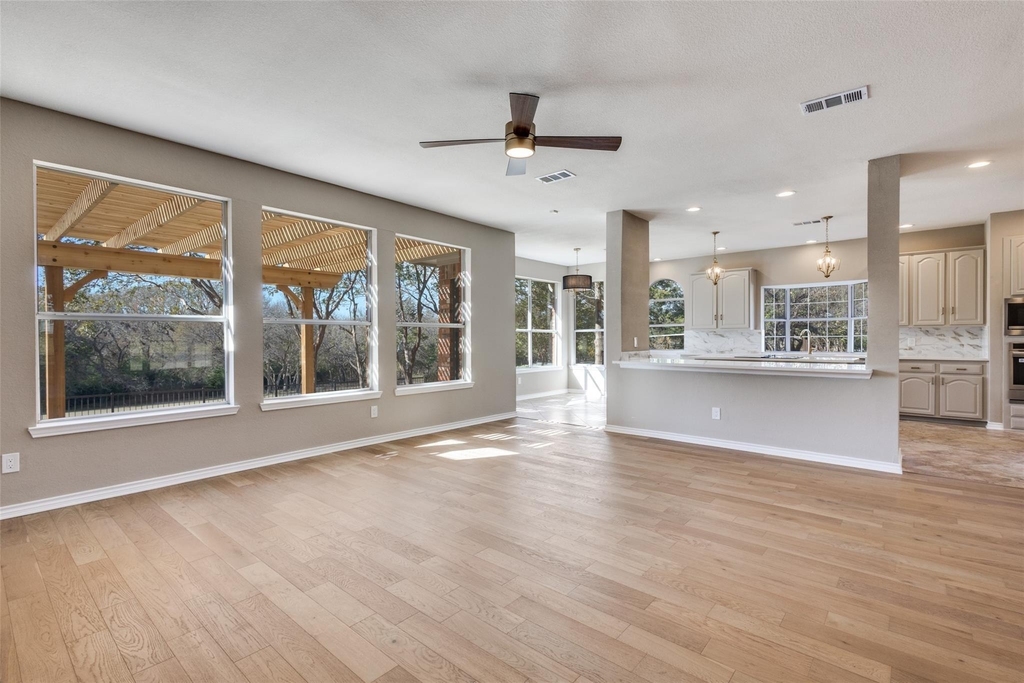 2822 Roundrock - Photo 13
