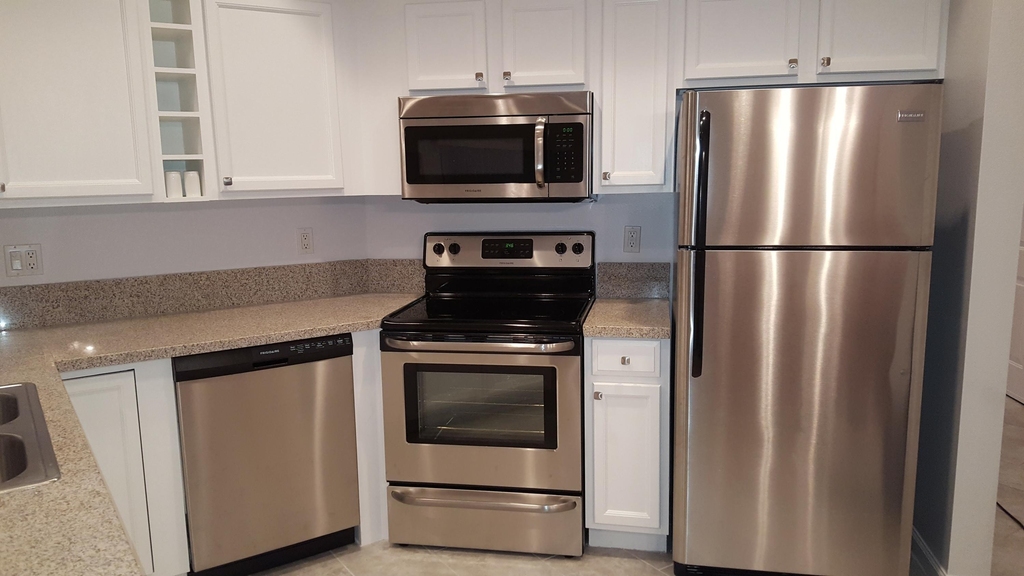 8033 Carnoustie Place - Photo 5