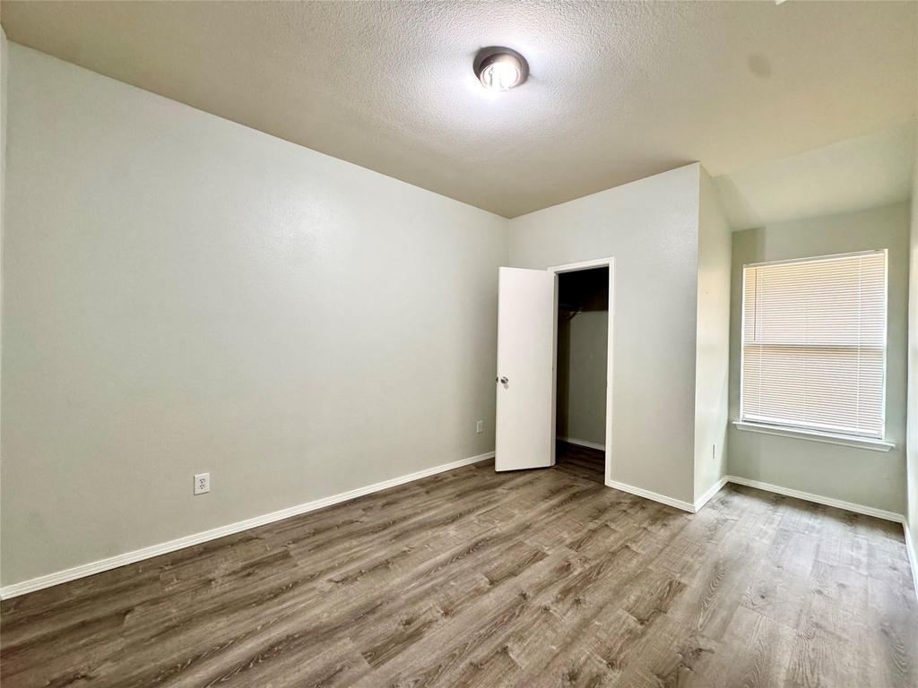 2812 Park Place Drive - Photo 34
