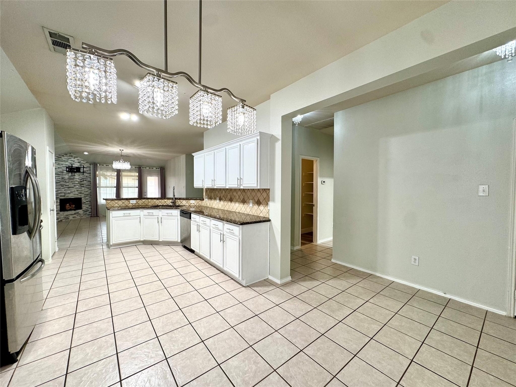 2812 Park Place Drive - Photo 14