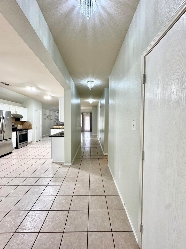 2812 Park Place Drive - Photo 10