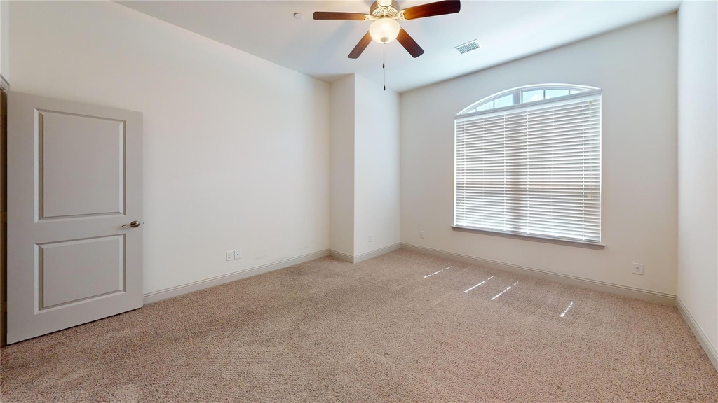 2401b Cort Drive - Photo 13