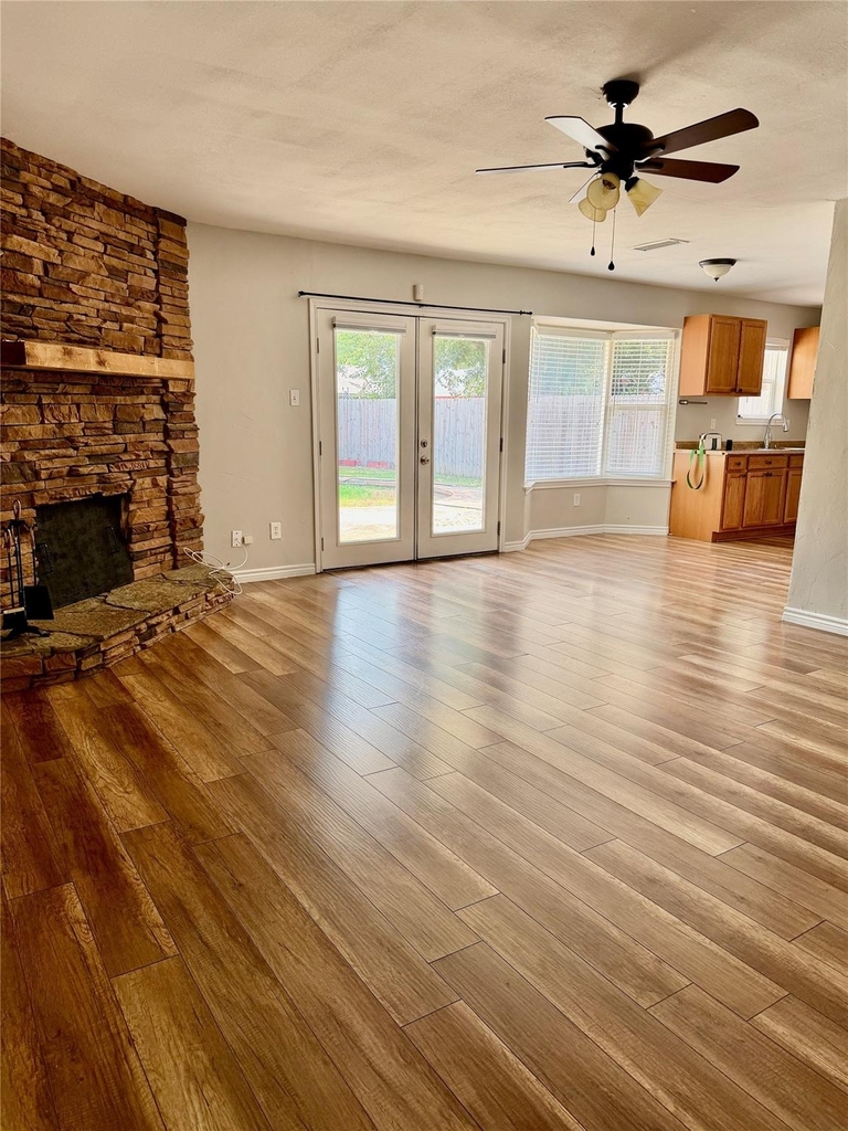 5312 Queens Court - Photo 3