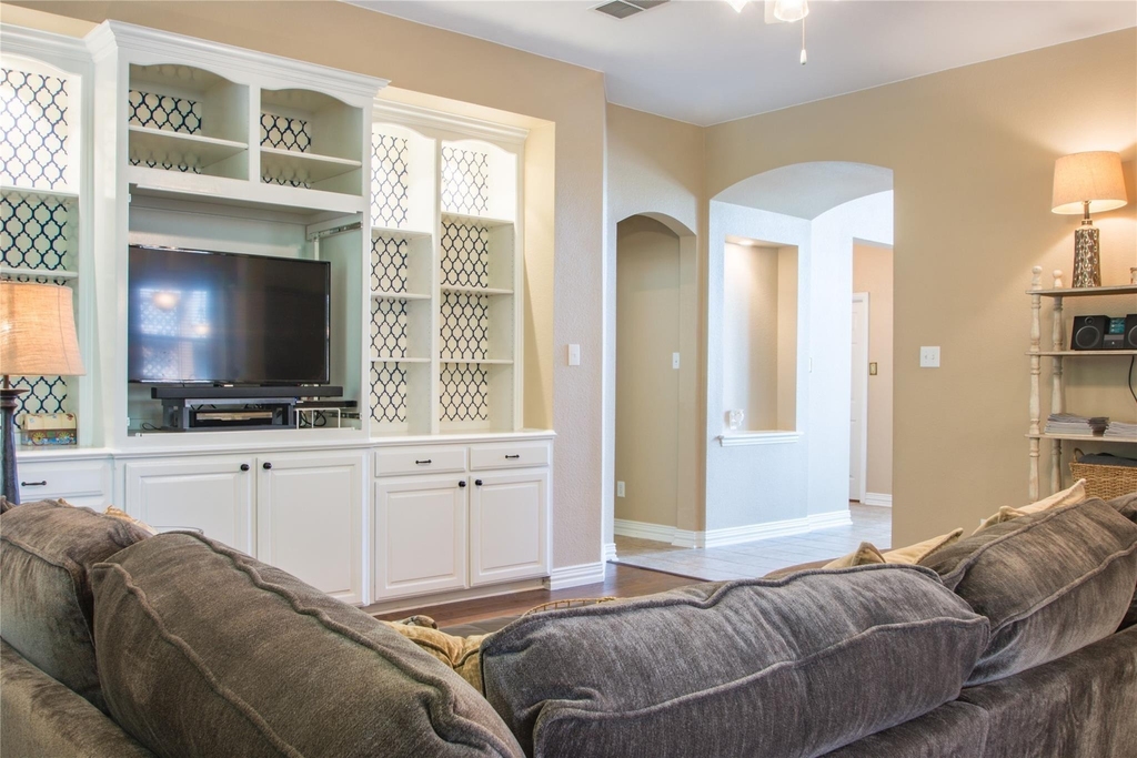 4504 Narrowbrook Drive - Photo 15
