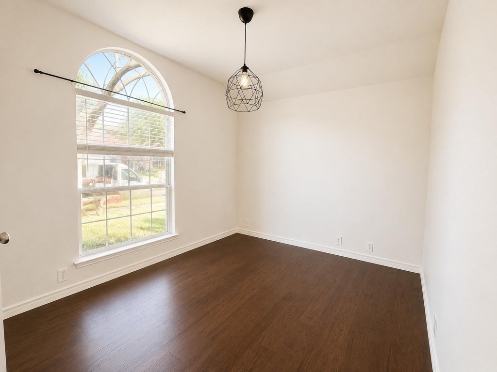 2217 Killarney Drive - Photo 9