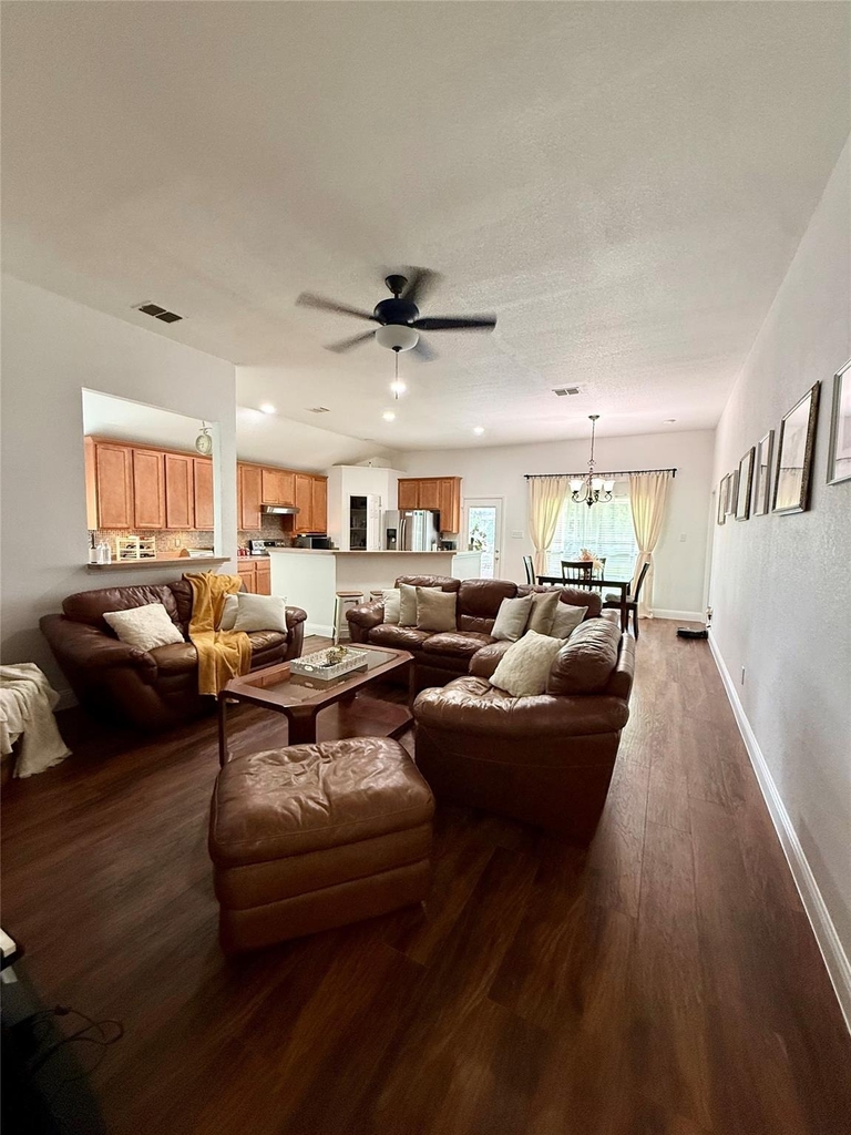 5004 Mountain Valley Court - Photo 5