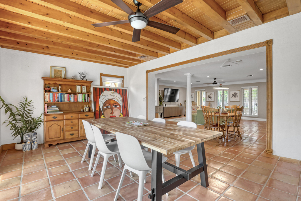 2100 Ne 30th Street - Photo 25