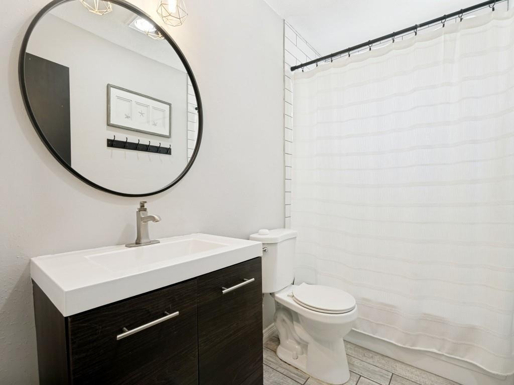 8421 Liberty Lane - Photo 15