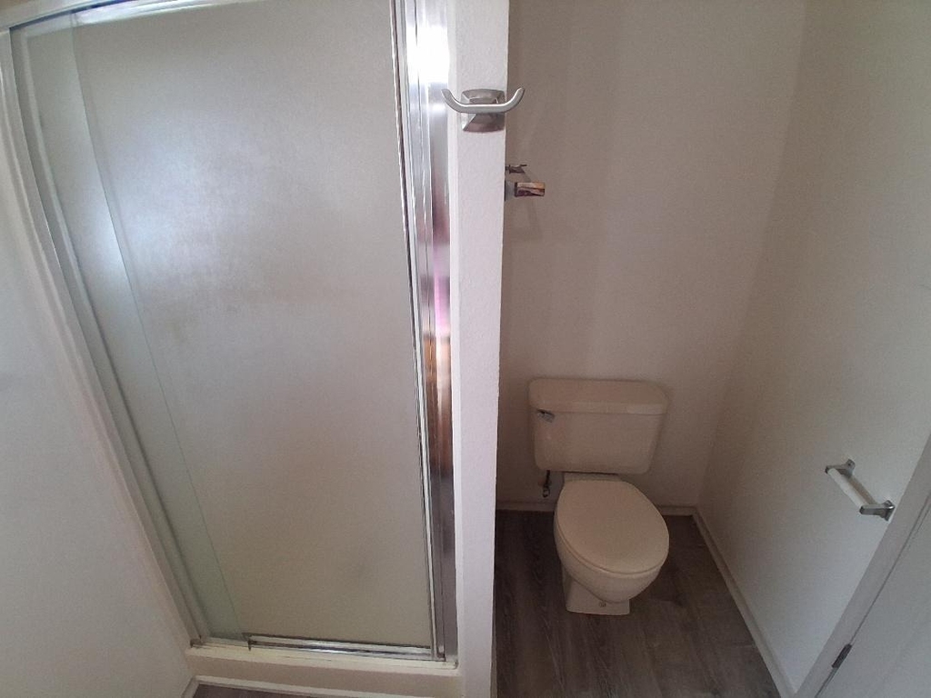 404 Benjamin Lane - Photo 8