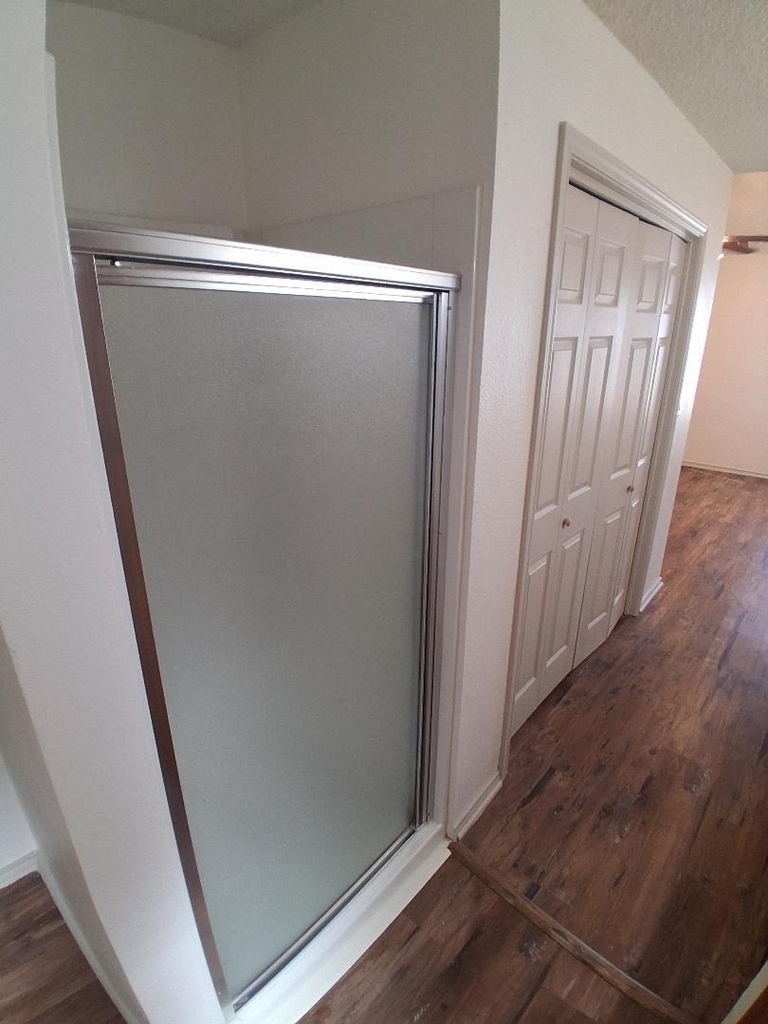 404 Benjamin Lane - Photo 14