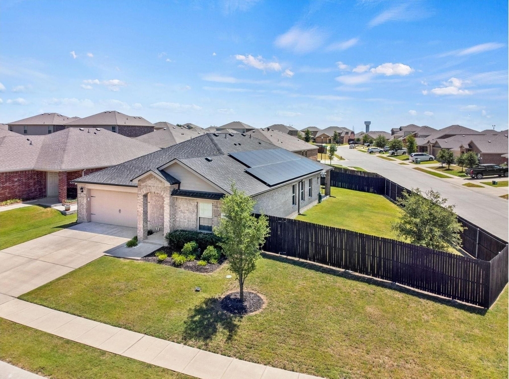 1400 Chrome Street - Photo 2
