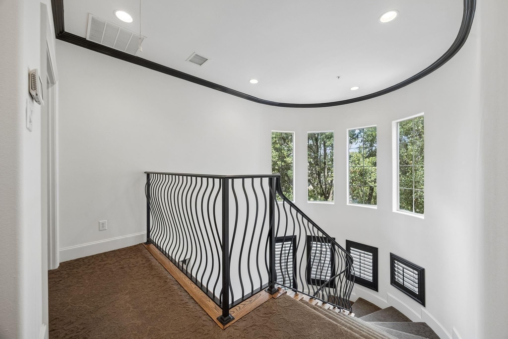 4039 Holland Avenue - Photo 13