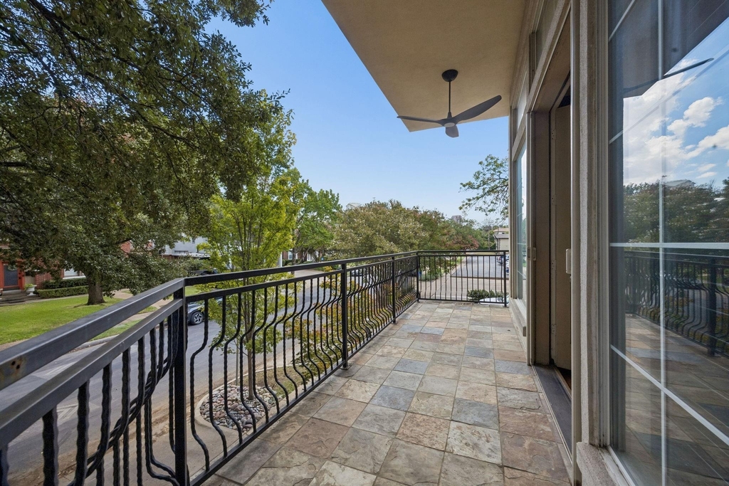 4039 Holland Avenue - Photo 15