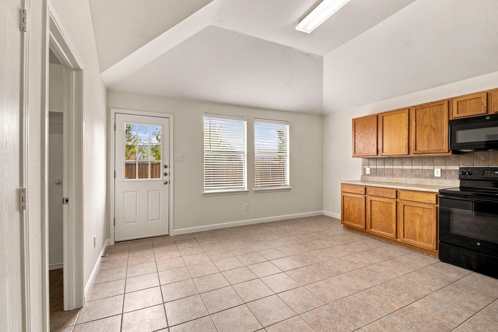 3513 Truman Street - Photo 7