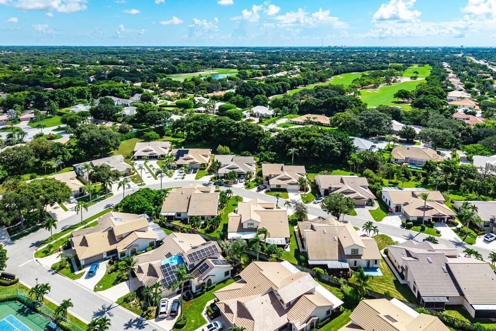 4830 Brighton Lakes Boulevard - Photo 42