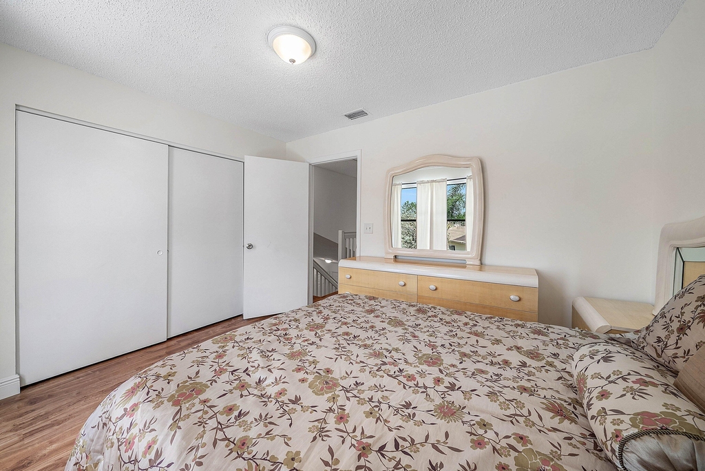 4830 Brighton Lakes Boulevard - Photo 24