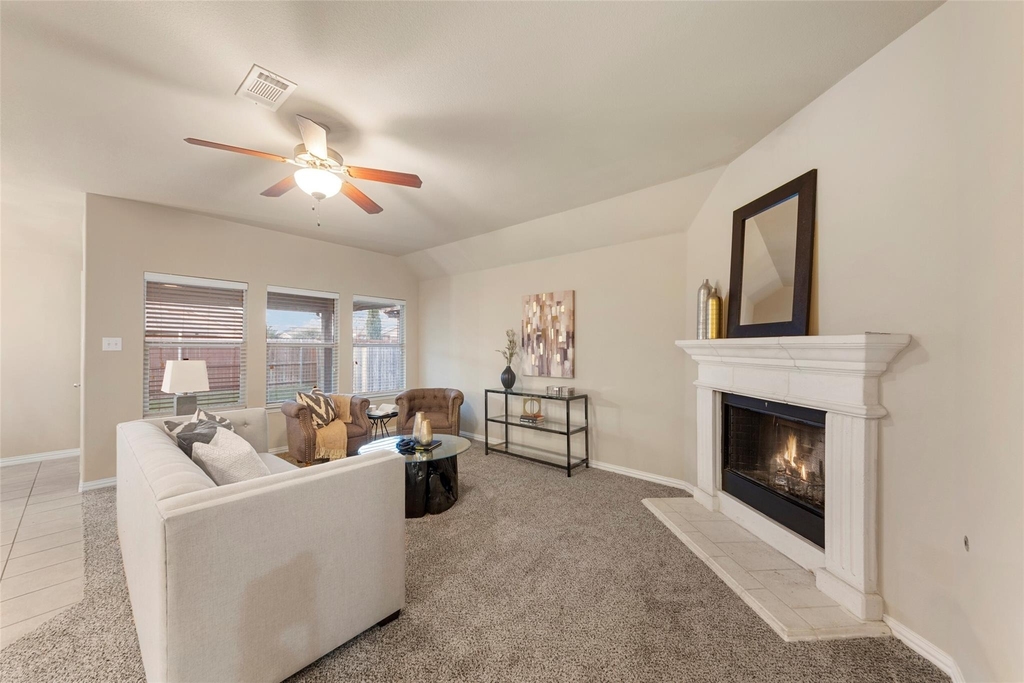 1117 Villa Paloma Boulevard - Photo 11
