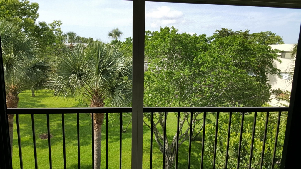 5130 Las Verdes Circle - Photo 2