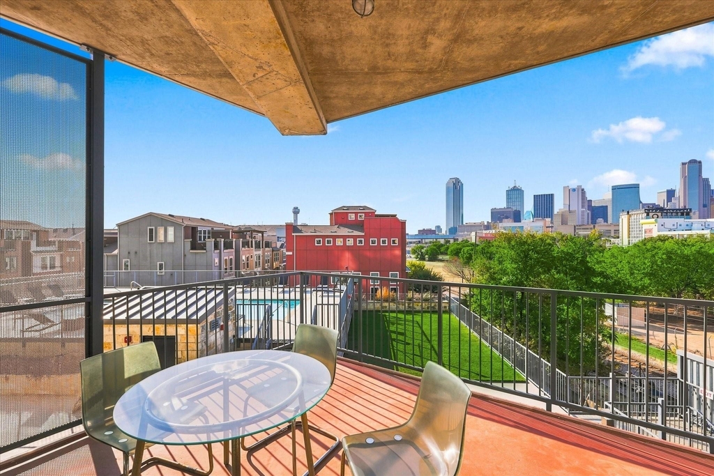 1001 Belleview Street - Photo 4