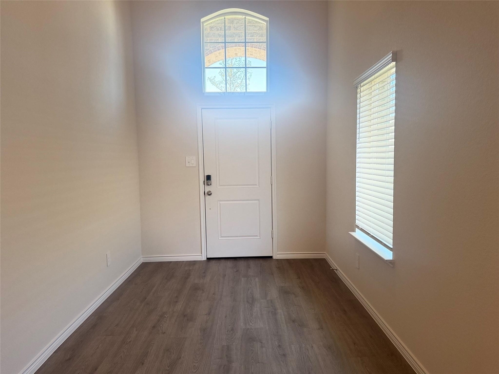 1216 Silent Peak Drive - Photo 3