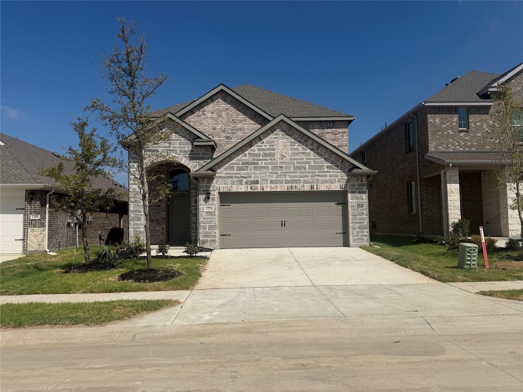1216 Silent Peak Drive - Photo 2
