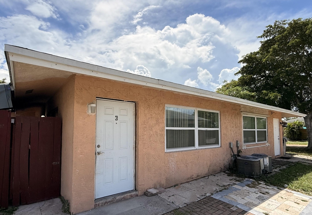 3100 Nw 4th Avenue - Photo 9