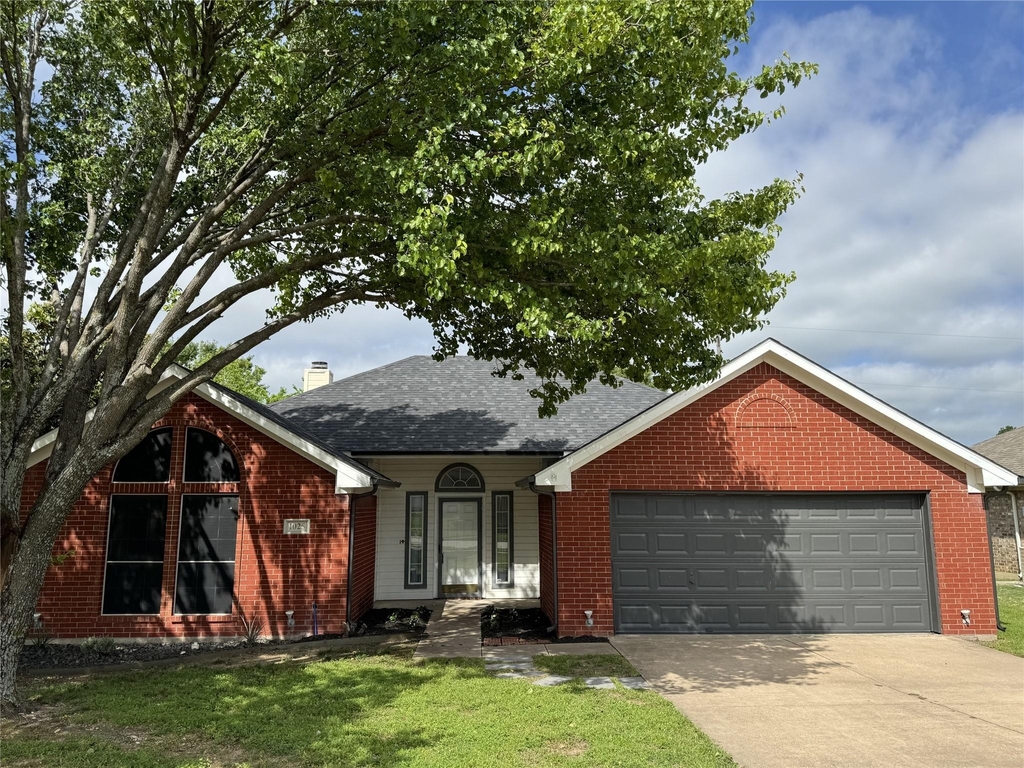 1025 Boardwalk Street - Photo 1