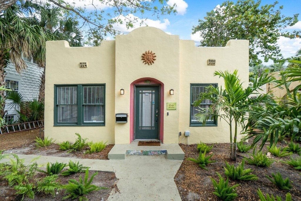 726 N Street - Photo 14