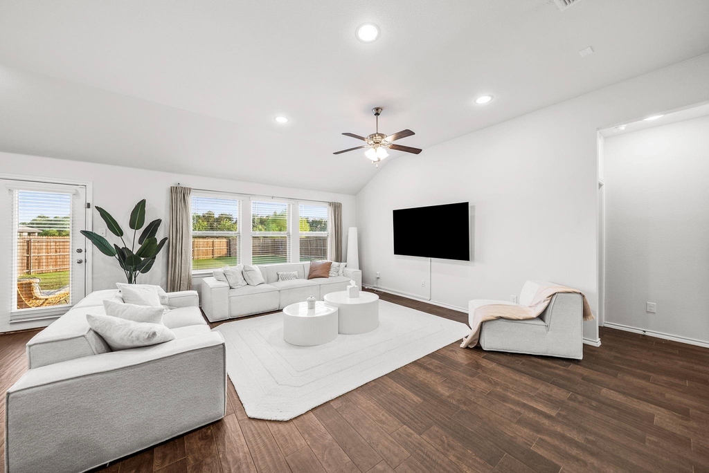 3806 Dogwood Road - Photo 9